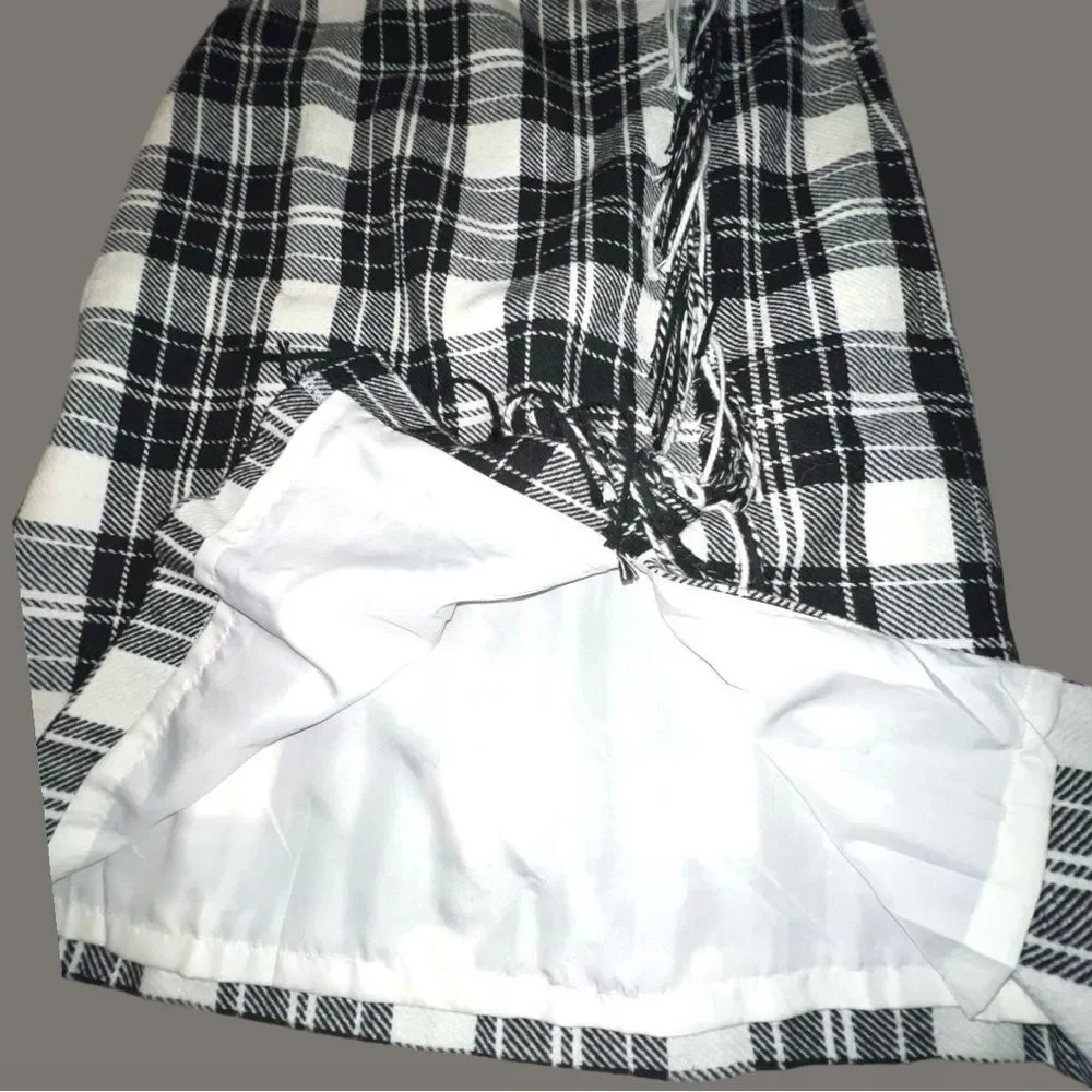 Talbots fringe wrap black and white ice plaid ! New